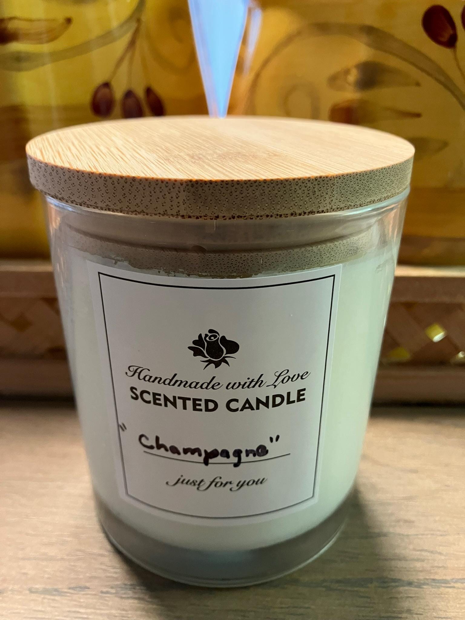 Champagne Scented Candle: Lily & Jasmine Hints