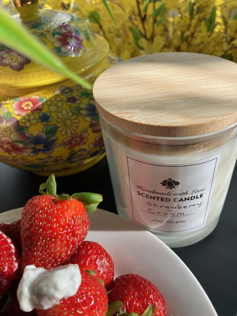 Strawberry Cream Scented Soy Candle: Sweet Aroma