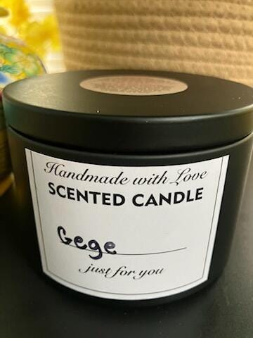 Honeysuckle Floral Scented Candle